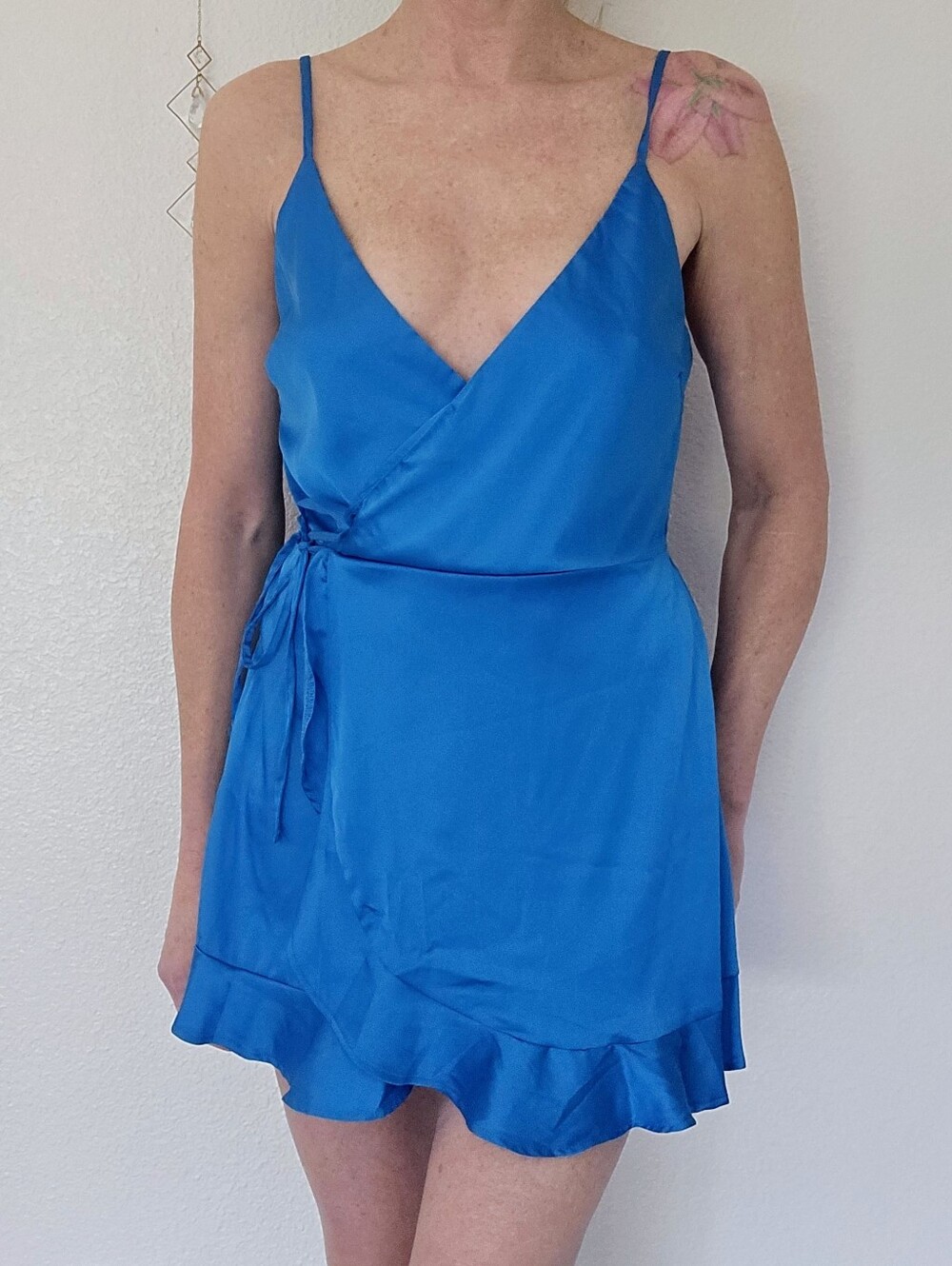 🐳NWT Iris Blue Satin Romper